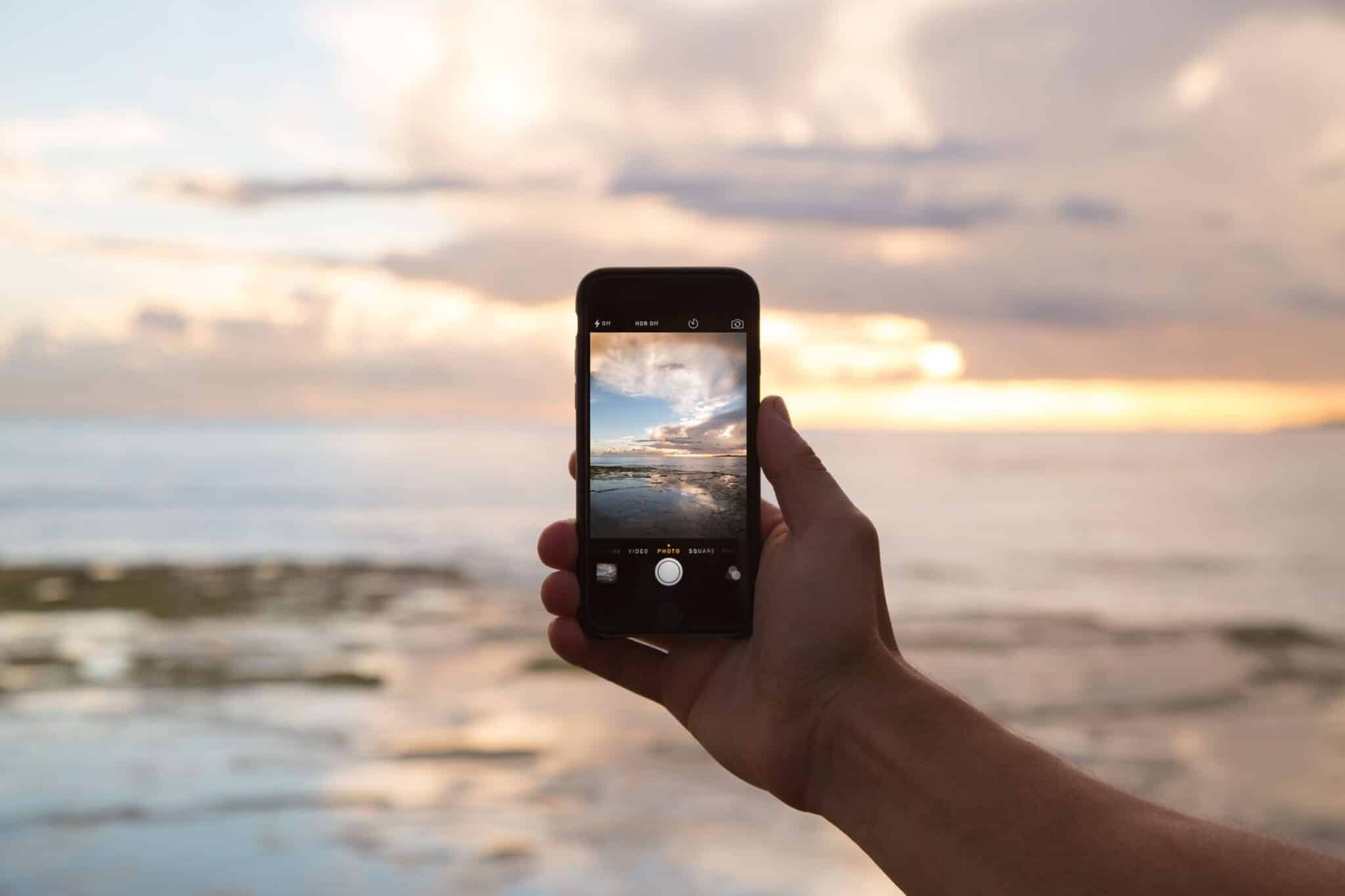 A guide to image SEO phone camera